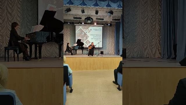 Торжественная церемония награждения выпускников-медалистов 2023
