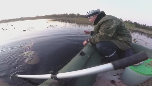 Украли кукан с рыбой. Рыбалка на щуку с Бутылками.