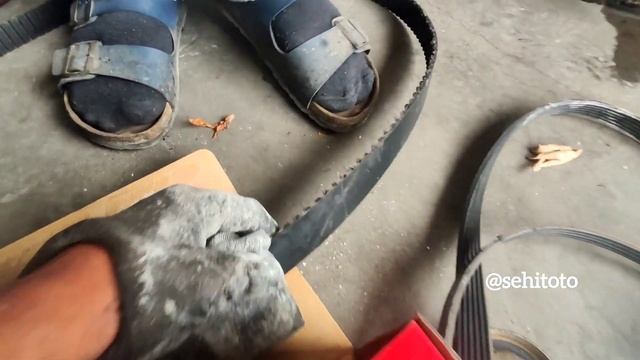 Audi A6 2.5 TDI V6 Volkswagen Skoda Triger ve Devirdaim Değişimi смотреть онлайн