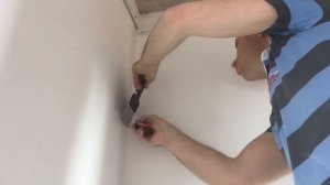 Урок 2 подрезаем обои в углах.