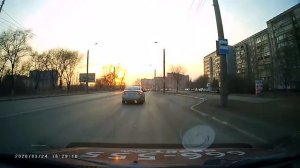 Благовещенск Калининский круг, не пропустил бедного торопыгу...