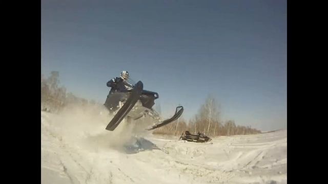 Покатушки на Yamaha apex.mp4 смотреть онлайн