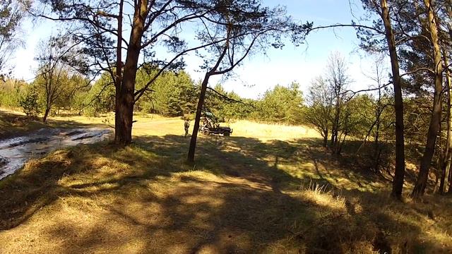 Border War 4: Джип через яму едет.MP4 смотреть онлайн