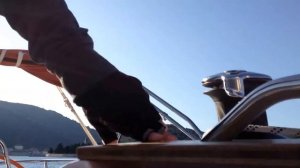 МОРСКИЕ ПРАКТИКИ - Работа с парусами - Обучение яхтингу и путешествия под парусом