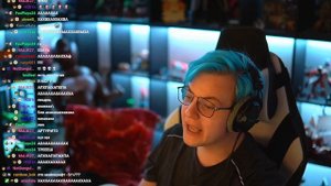 СЕЛ НА БУТЫЛКУ...