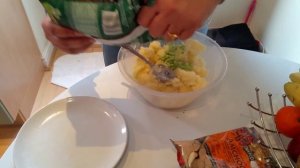 Видео рецепт: учимся делать индийские самосы у индийской хозяйки