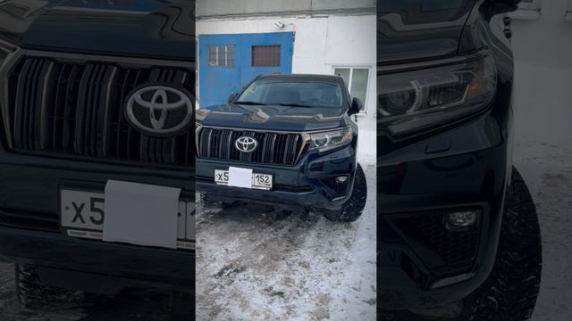 Замена и окраска переднего бампера Toyota Land Cruiser Prado 150.