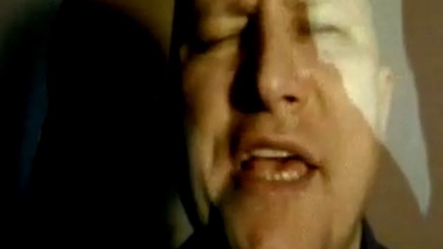 DJ Илья_Там где красные розы цветутверсия 1