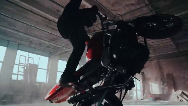 Мотокуртка кожаная Rebelhorn Vandal
Городская куртка, с спортивным духом!
Motostyles.ru
