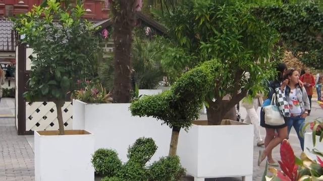 Москва снова удивляет смотреть онлайн