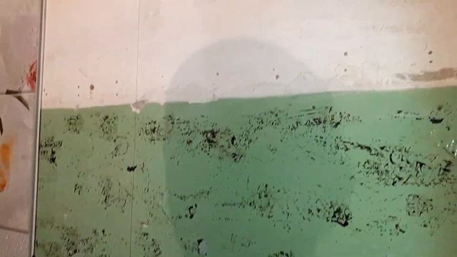 Как дешево и красиво отделать ванную .ПВХ панели крутим сразу на стены. Пошаговая инструкция.