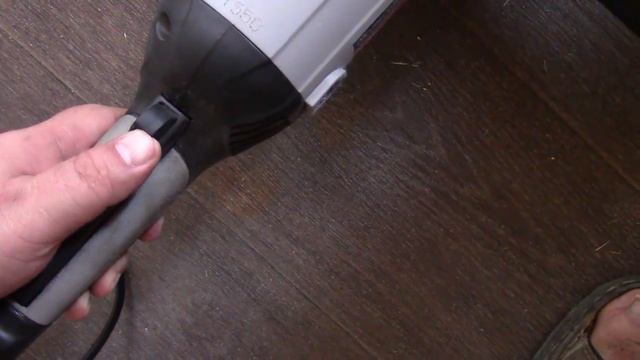 Угловая шлифмашина ИНТЕРСКОЛ УШМ-150/1300 смотреть онлайн