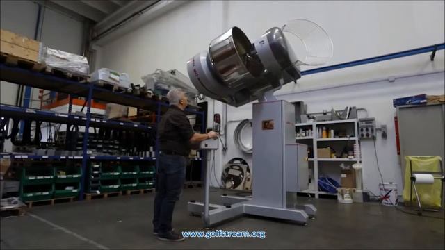 Самоопрокидывающийся тестомес LYNX смотреть онлайн