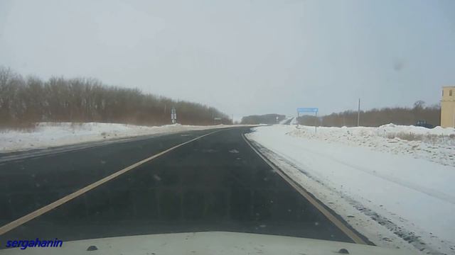 УРАЗОВКА и НОВАЯ РАЗБИТАЯ ДОРОГА регионального маштаба.Щебень летит в стекло смотреть онлайн