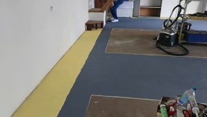 Эксперимент: Красим пол в гараже фасадной краской
