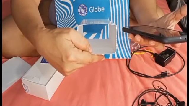 UNBOXING SAMSUNG A30S AND WHATS IN MY PHONE? #SAMSUNGA30S #NEWCASEHOLDER смотреть онлайн