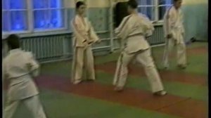 Мои первые тренировки по косики каратэ. 20 лет назад.