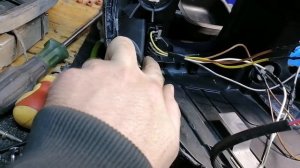 Mercedes-Benz ML W163 замена рефлекторной оптики на линзованую + установил Bi-Led