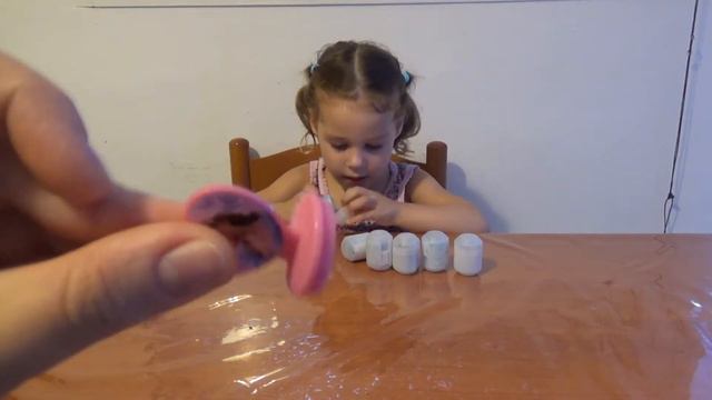 Открываем яйца с сюрпризами, Золушка Opening egg surprise, Cinderella смотреть онлайн