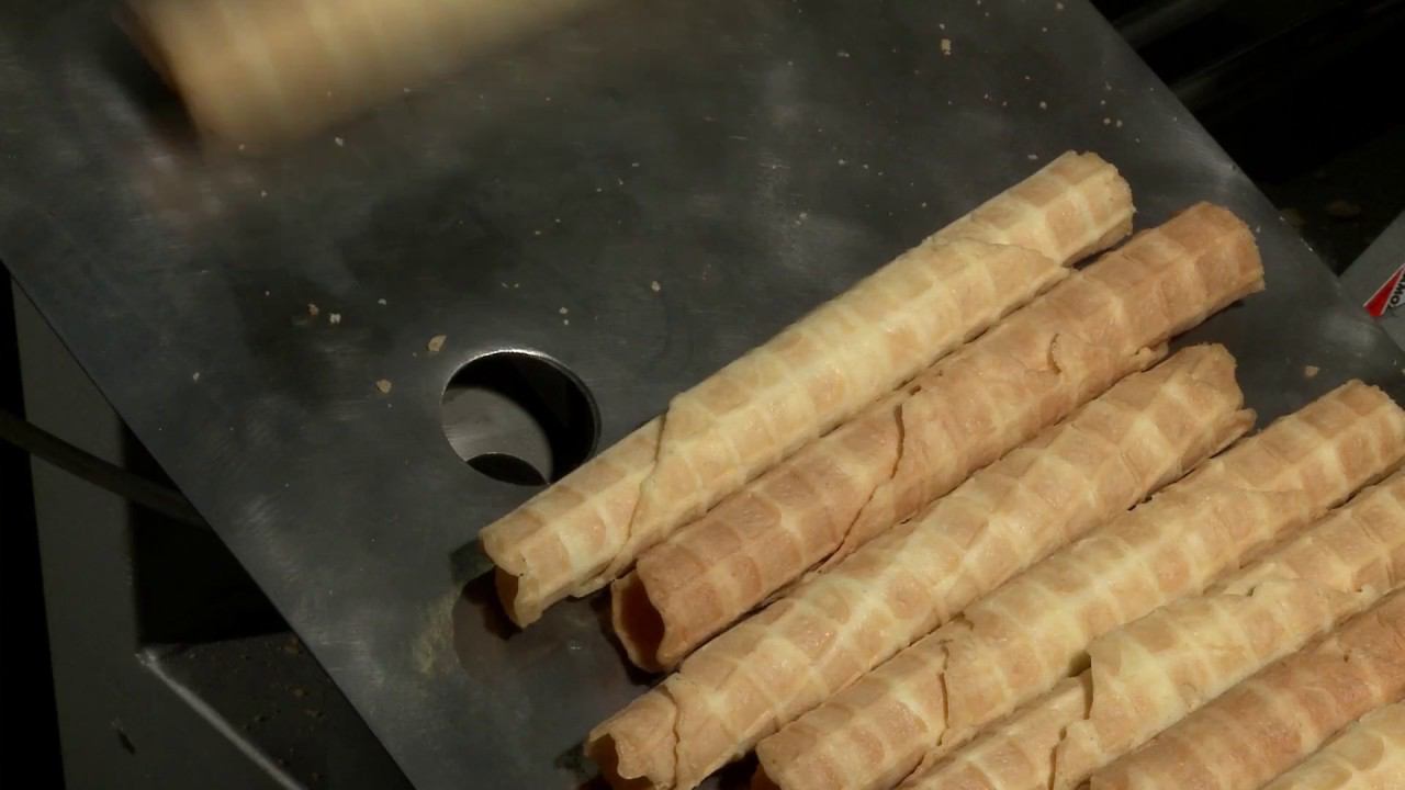 Комплекс для выпечки и скрутки вафельной трубочки ПАК-2 смотреть онлайн