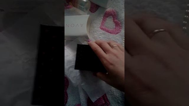 Avon Пакет-Сюрприз смотреть онлайн