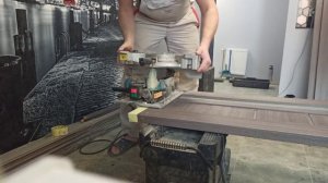 Подрезка двери по высоте.