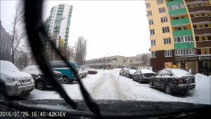 Работа ESP в повороте на льду.