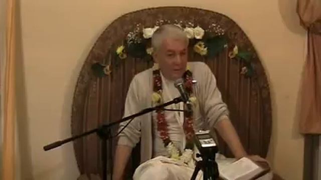 Чайтанья Чандра Чаран дас - ШБ 3.23.54 Иллюзия покрывает живое существо смотреть онлайн