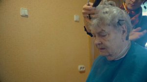 Социальная парикмахерская – выезд на дом к особым клиентам (24.10.2016 г.)