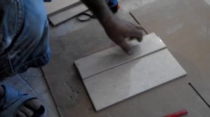 Простой способ резки керамической плитки.