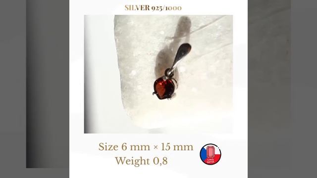 Set of silver heart shaped jewelry with garnet, pyrope смотреть онлайн