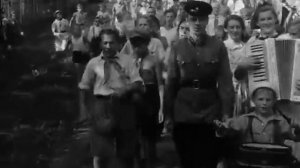 Возьмём винтовки новые -- 1940