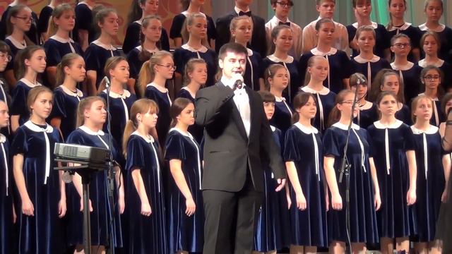 Учитель всероссийский детский хор минус. Хор Благовест Кострома. Сводный хор Гагарина ВДНХ 1 июня. Сводный хор Гагарина ВДНХ