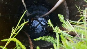 Откачка воды из колодца с последующим ремонтом.