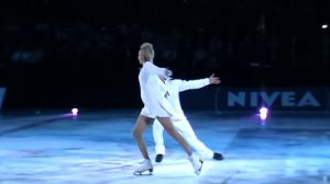 Профессионалы: Оксана Домнина - Роман Костомаров