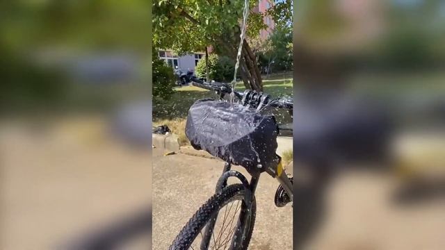Велосумка на руль WILD MAN с Алиэкспресс.Сумка для велосипеда с кронштейном и крепким корпусом.