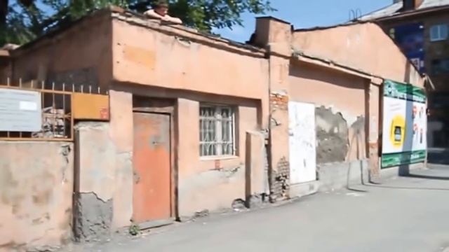 кирпич