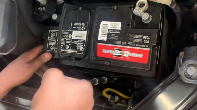 2018 Hyundai Santa Fe battery replacement смотреть онлайн
