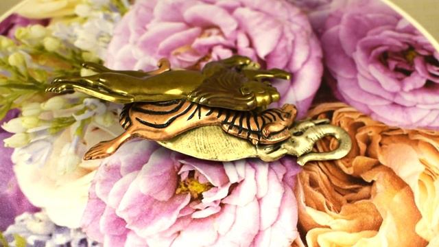 Винтажная брошь "Животные Саванны" (США) смотреть онлайн