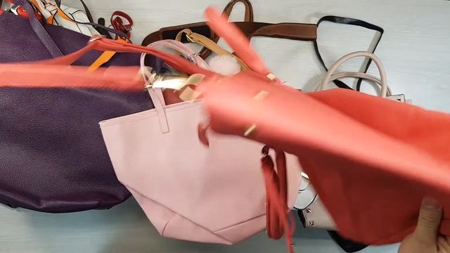 03836 Bags Extra (Сумки экстра)№4 18,40  кг. 7,50€  за кг.   50   шт. смотреть онлайн