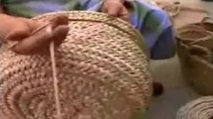 Изучаем традиционную каталонскую роспись и плетение из листьев веерной пальмы. Мастер класс