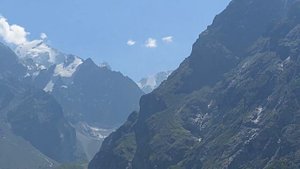 11-ый день в Безенги: сам альплагерь и выход на водопад. 24.08.2022 (Bezengi: Glacier and Wall)