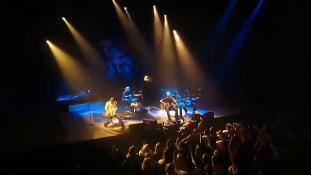 Keith Urban. Livin' Right Now Tour. Live. (1080P upscale.) смотреть онлайн