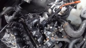 How to pull the cylinder head Volkswagen Crafter 2.0 / Как вытянуть головку блока VW Crafter 2 0