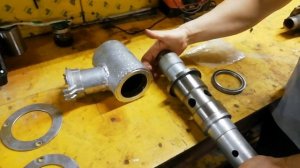 Новый вертлюг для малогабаритной буровой