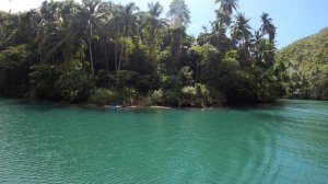 Филиппины: Круиз по изумрудной реке Лобок.