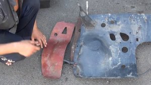 Реставрация (кузовной ремонт) ВАЗ 2106 в гараже, часть четвертая – подгонка щита моторного отсека