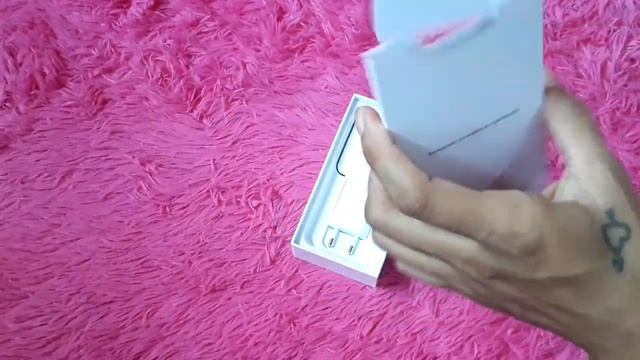 Apple iPhone 7 Gold 32gb Unboxing - Vale a pena em 2020? | Brunna Souza смотреть онлайн