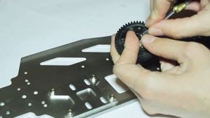 RC-Модель AMG Mercedes-C Class DTM 2008_Сборка КПП (коробка передач)_setting transmission.