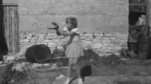 Здесь зрители аплодируют, аплодируют (Посторонним вход воспрещен)